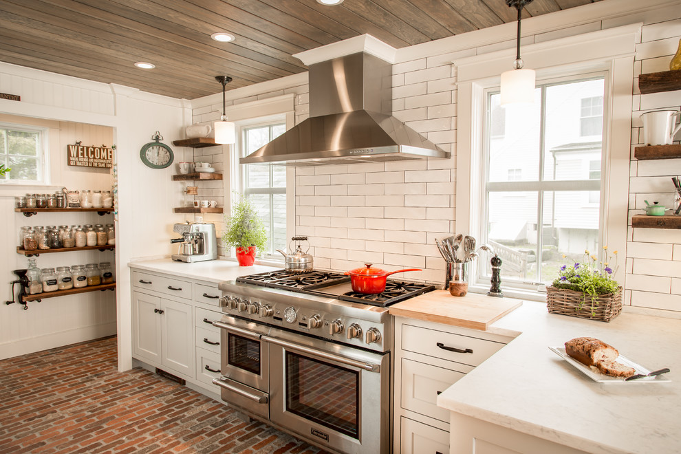 This is an example of a farmhouse kitchen in Bridgeport.