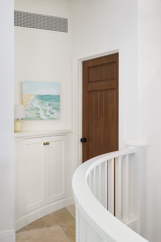 Quaint Lake House Cottage - Lake Michigan