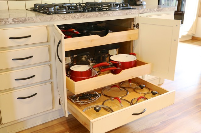 Larson Kitchen classique-cuisine