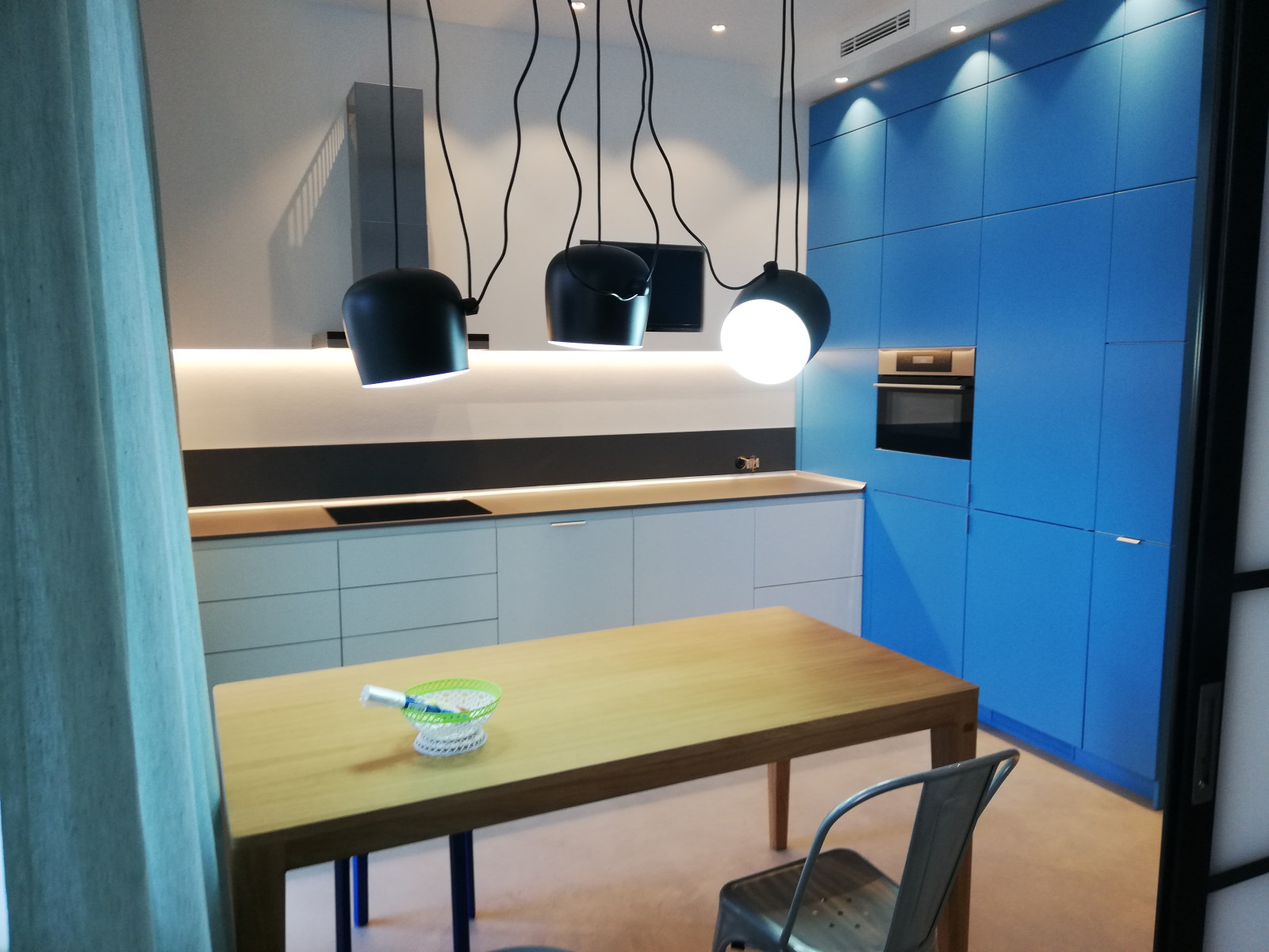 НМ, Объект "Московский квартал" на ул.Варшавская