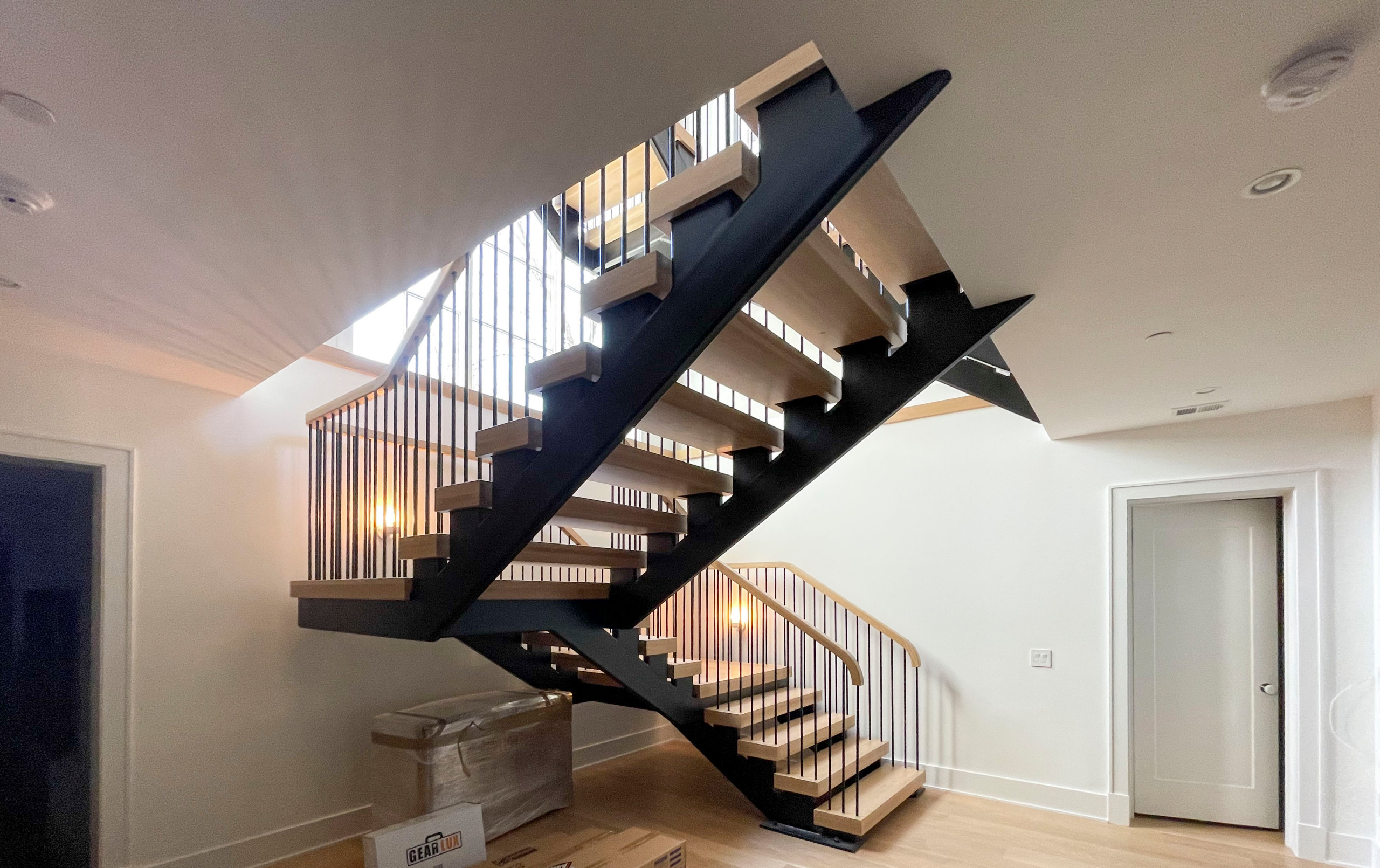 96_Dramatic Cantilevered No-Riser Staircase, Bethesda, MD 20814