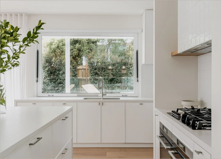 Birdwood Ave. Mornington