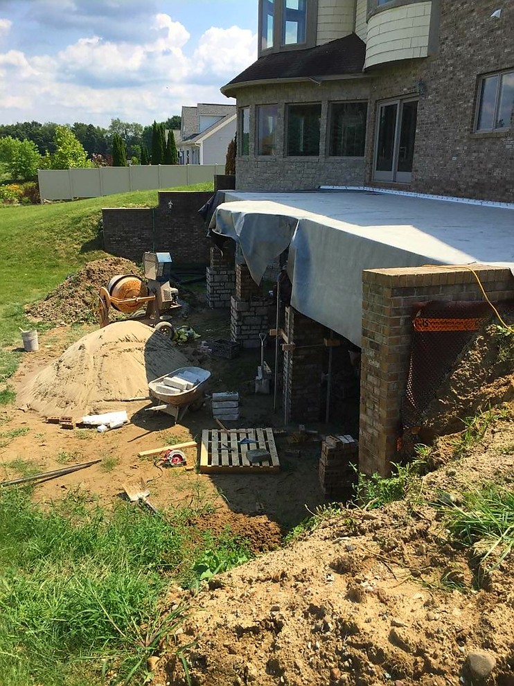 Custom Boulder Retaining Wall