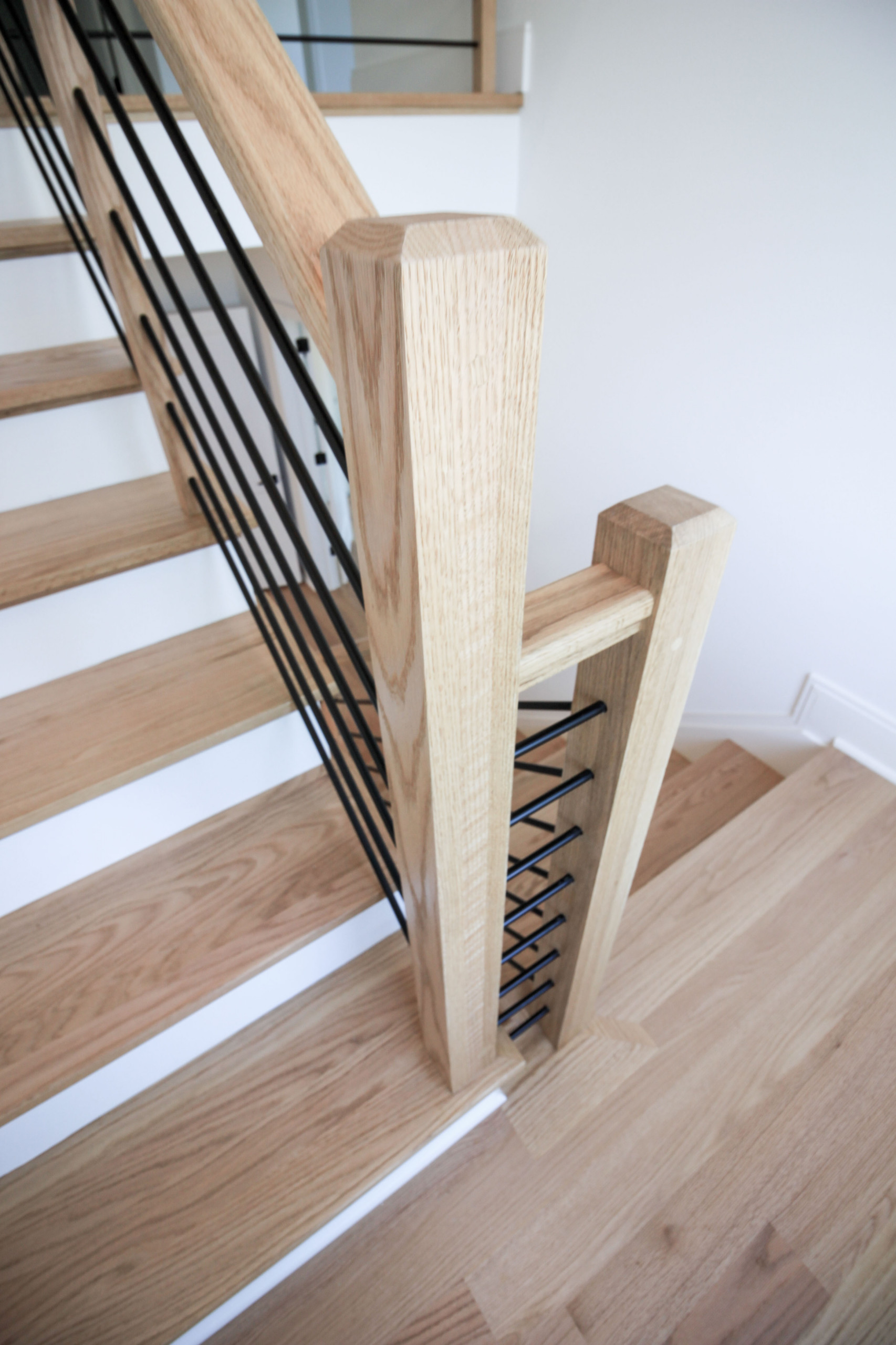 94_Neutral Color Floating Staircase with Metal Balusters, Bethesda MD 20817