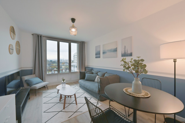 Home staging colocation contemporary-vardagsrum