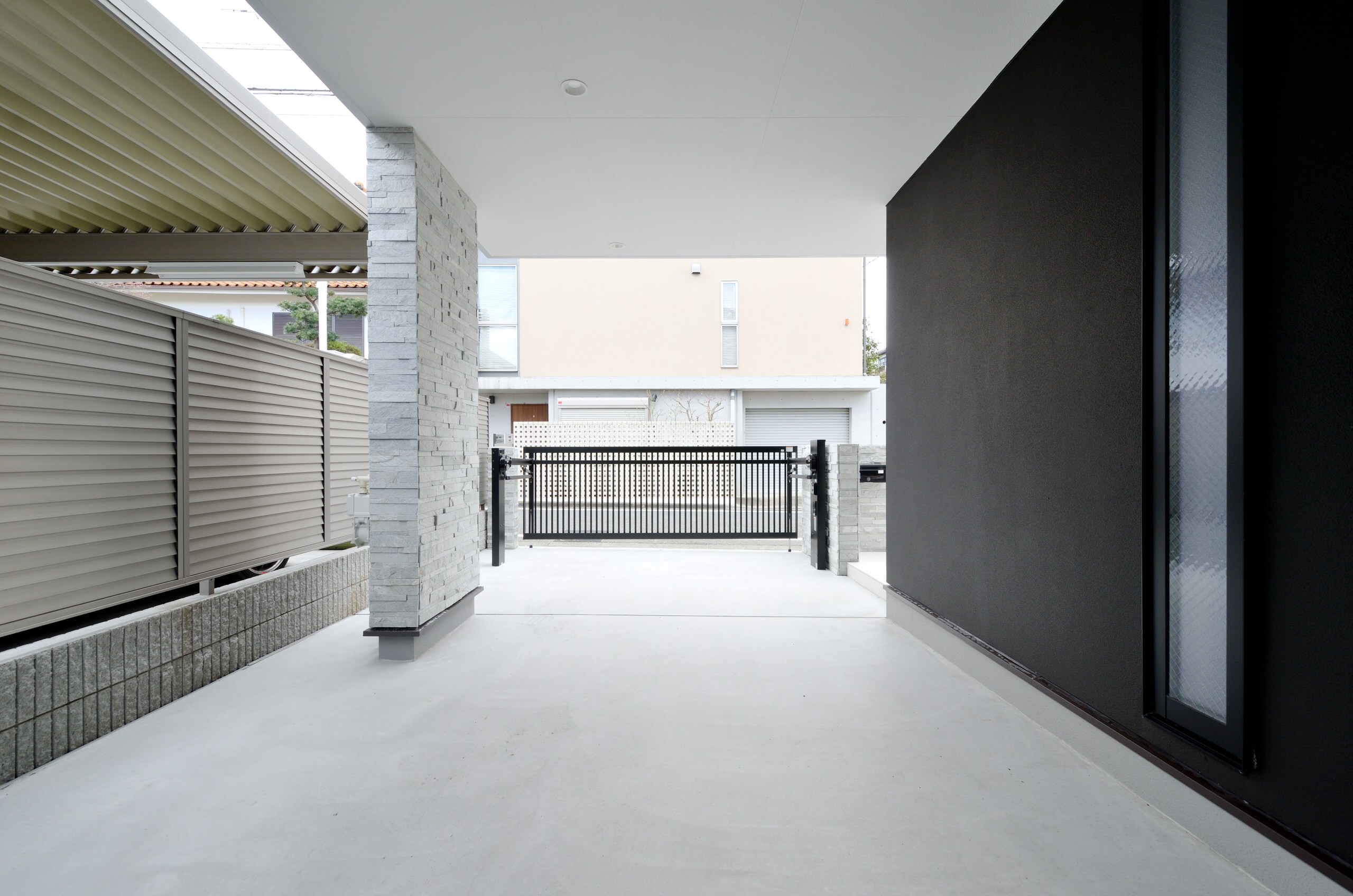 ST-House