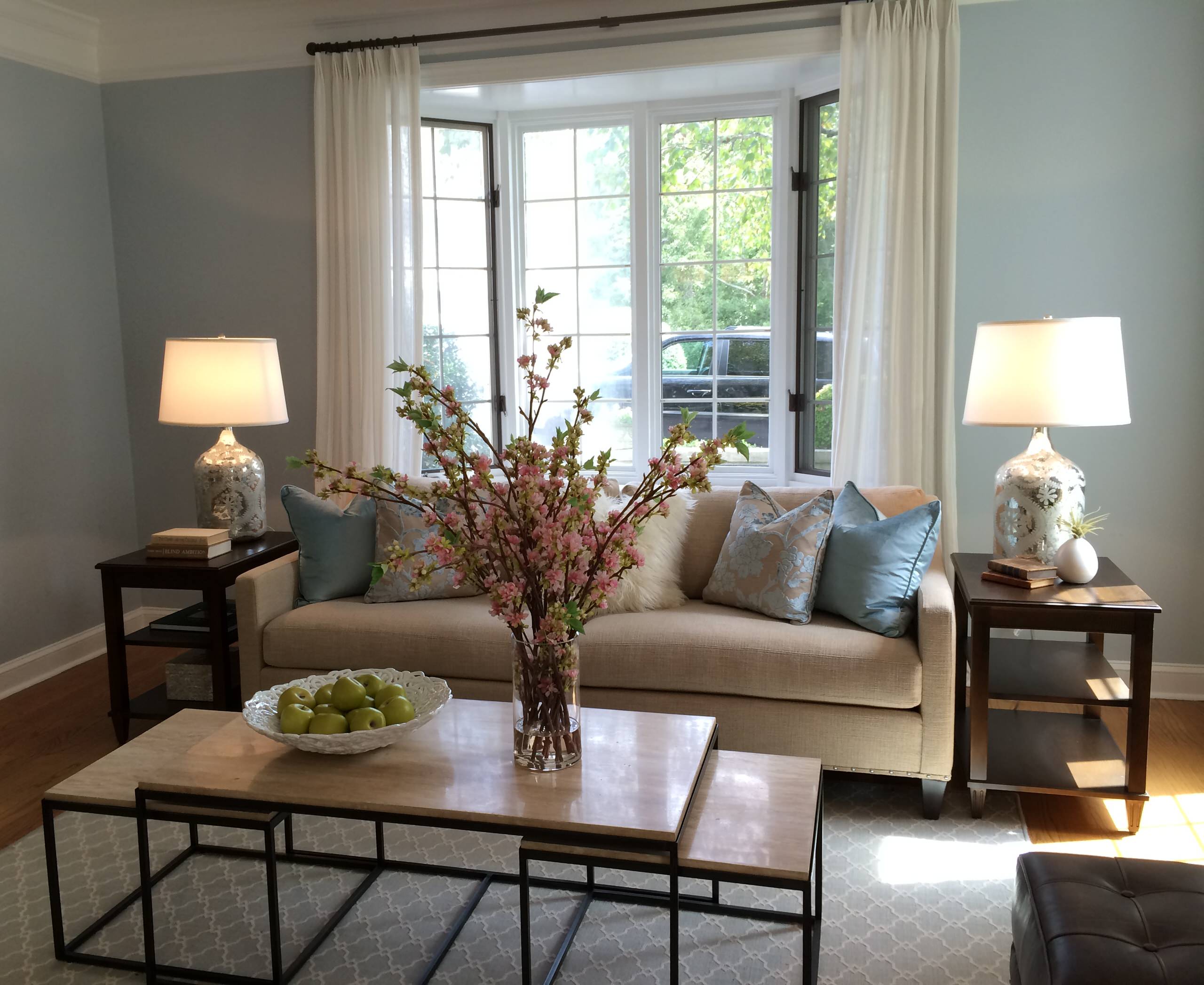 Villanova-Casual Elegance Living Room