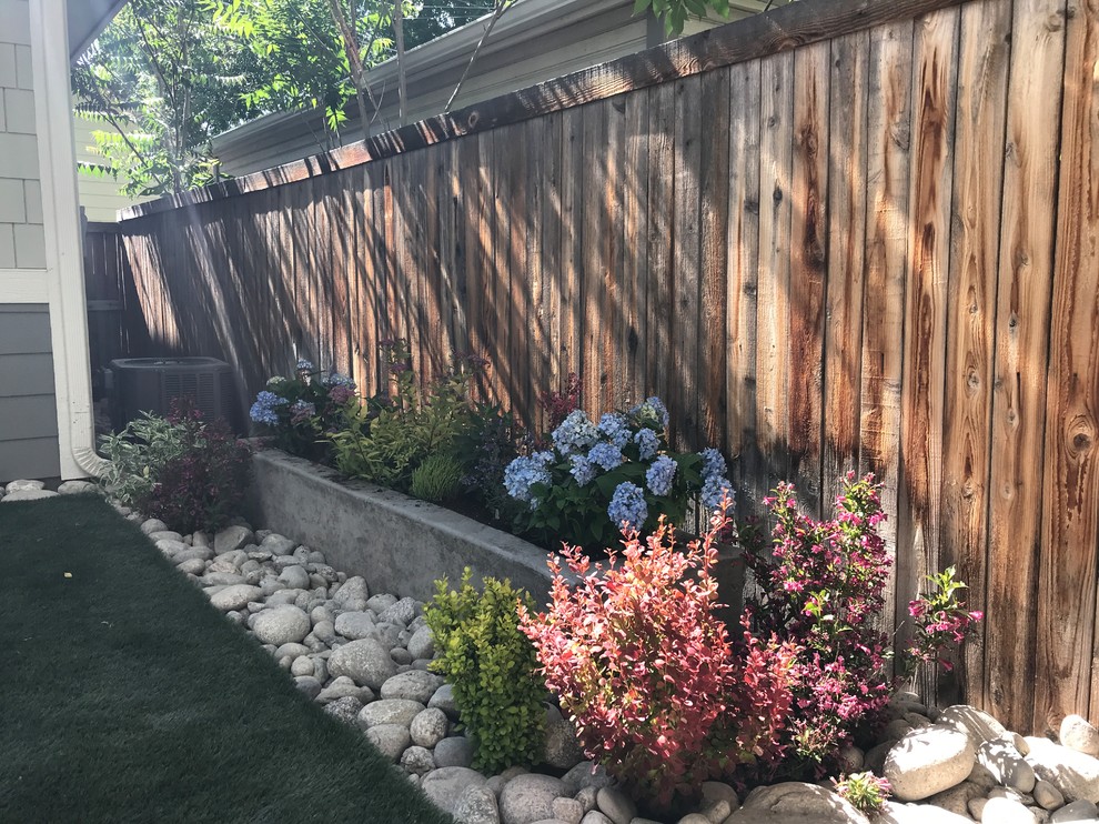 Transitional home design photo in Denver