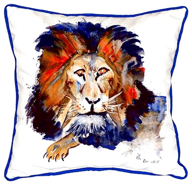 Lion Extra Large Zippered Pillow, 22"x22"