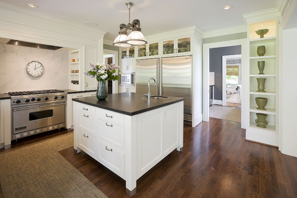 Design ideas for a traditional kitchen in Portland with stainless steel appliances.