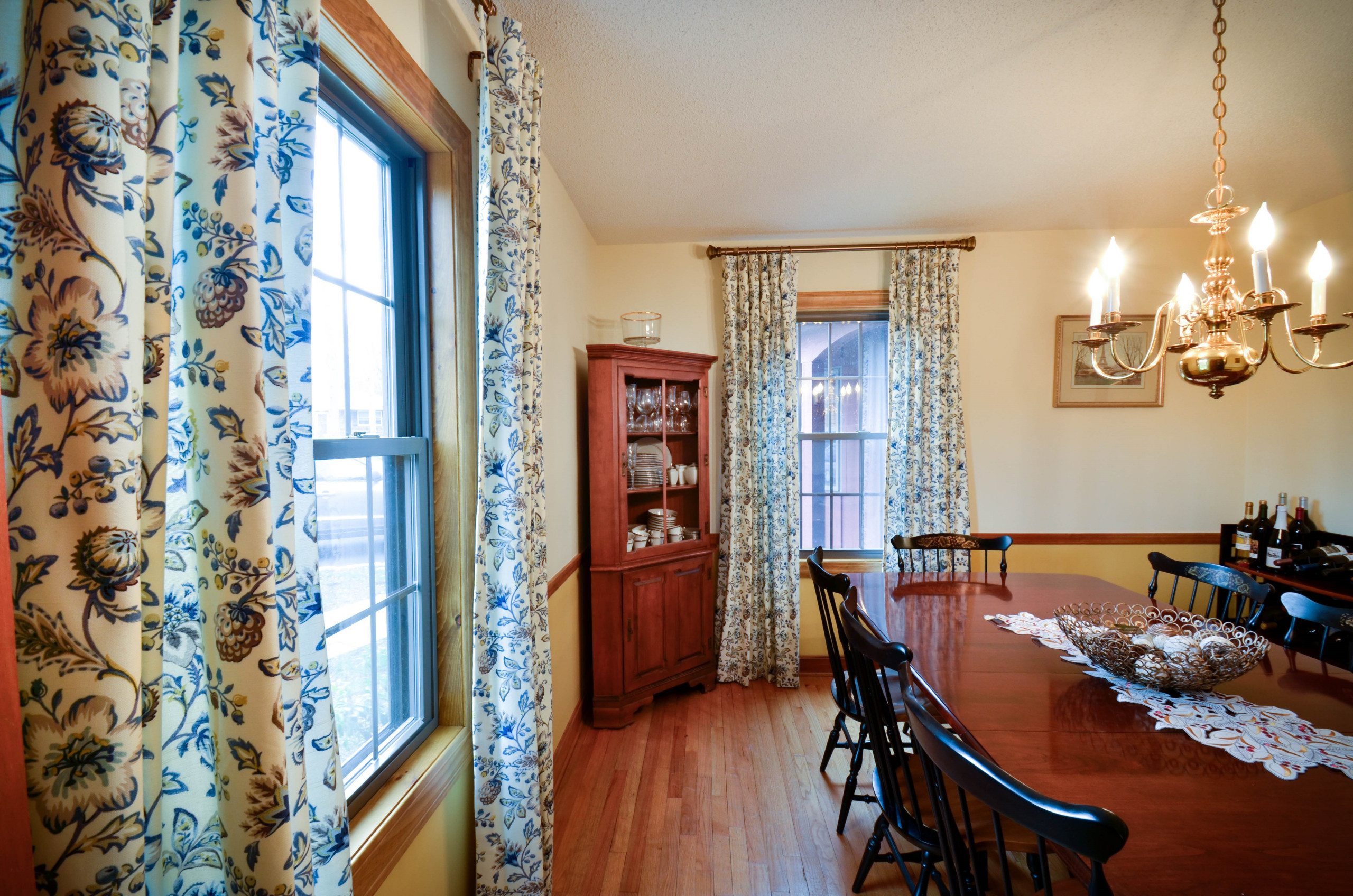 More dining room window treatments in Connecticut