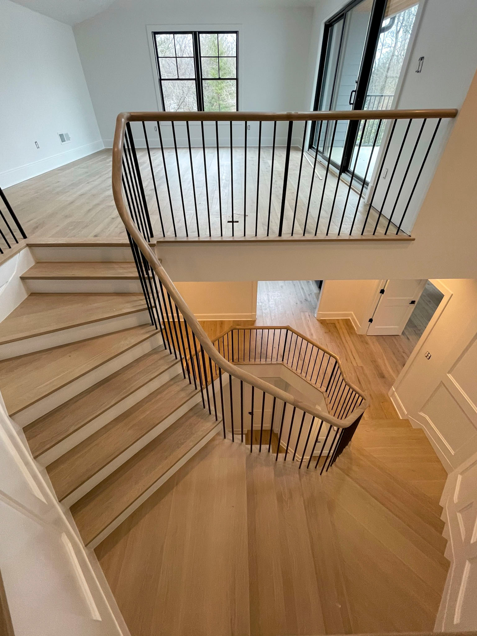 100_Hexagonal Floating-Staircase, Bethesda MD 20817