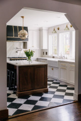 5 Must-Have Features for a Small Kitchen