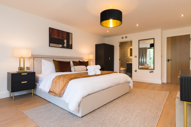 Carisbroke view - AirBnB modern-bedroom