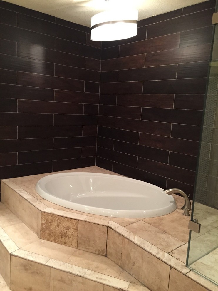 Bathroom - rustic bathroom idea in Austin