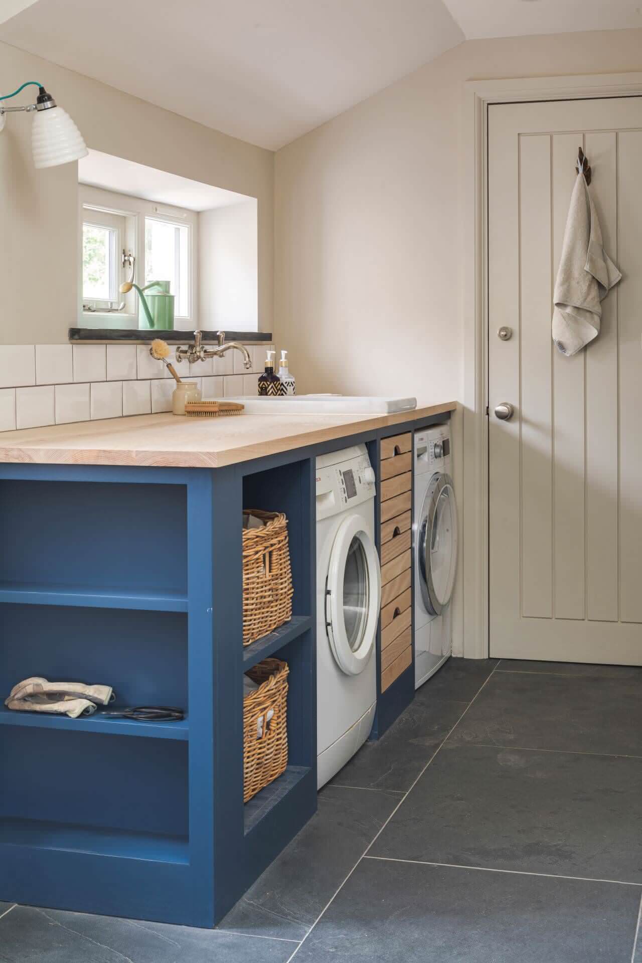 Utility room ideas for beautiful, functional and lovely storage