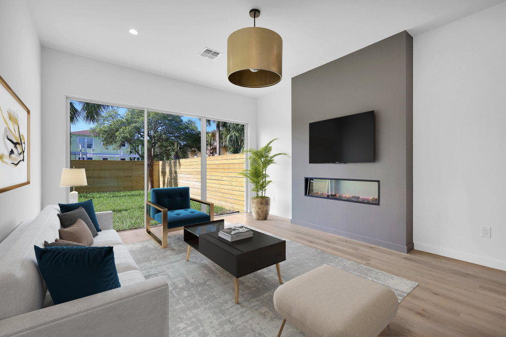 Design ideas for a modern living room in Jacksonville.