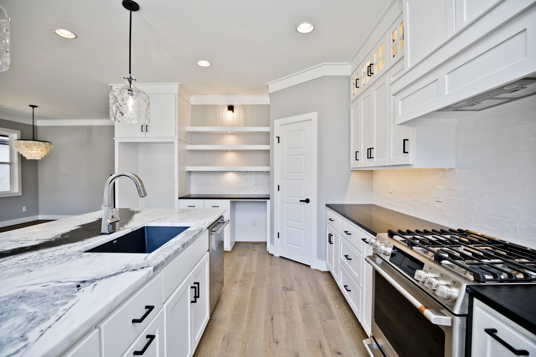 SV844_ 5205 S Brookmere St