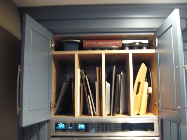Transitional kitchen photo in New York