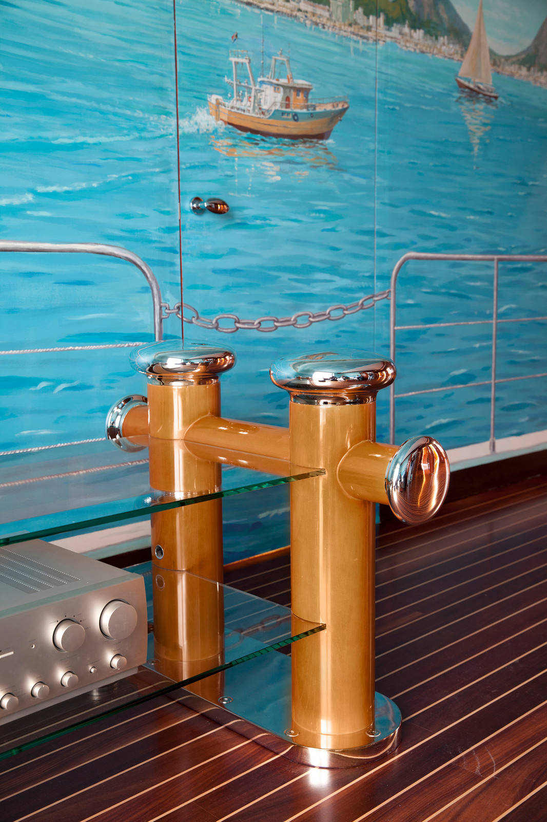 Квартира яхта