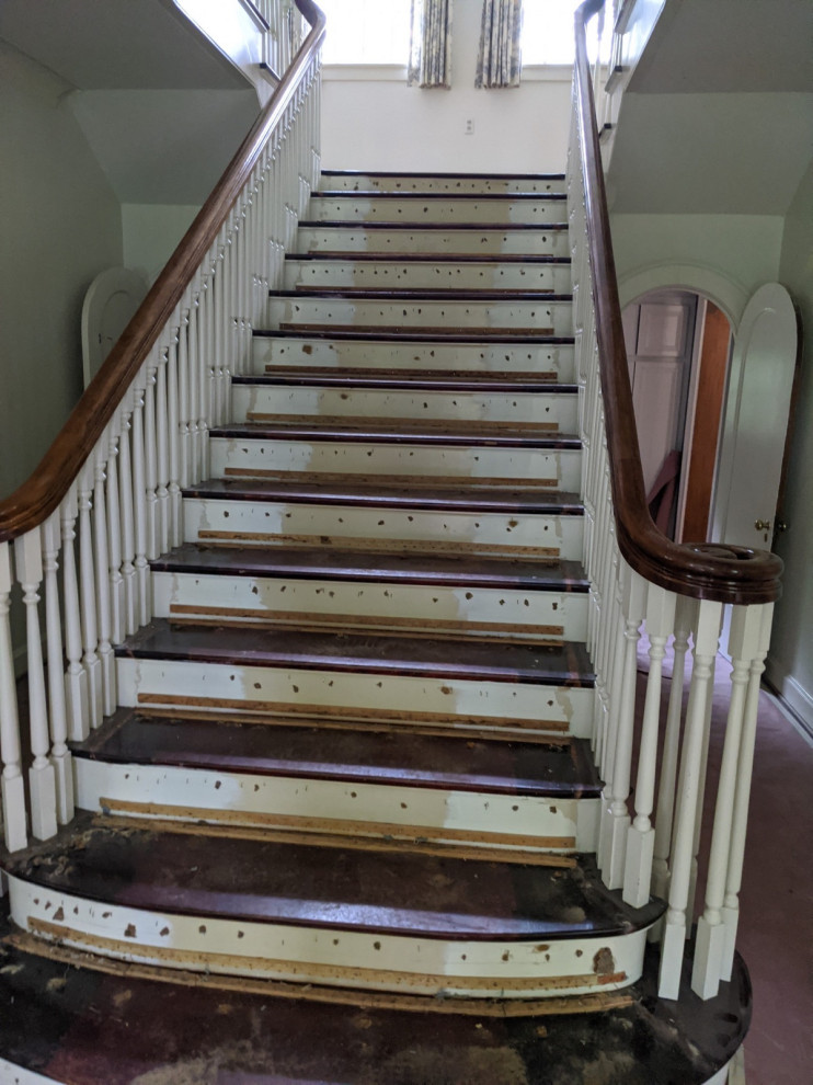 Remove Stair Cove Molding To Install