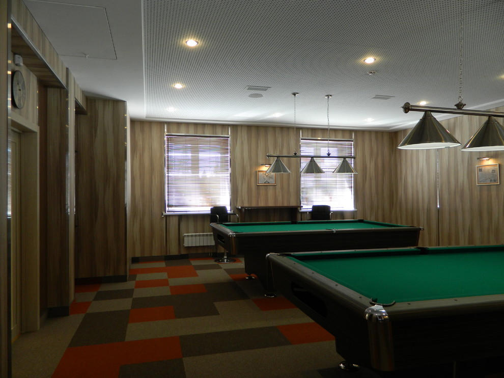 Частная бильярдная в современном стиле