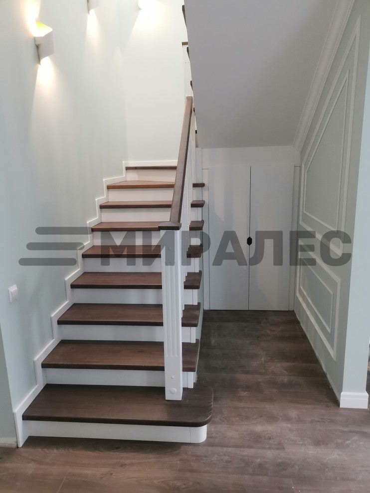 Отделка бетонной лестницы дубом