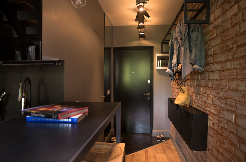 "Dark" apartment for a young girl