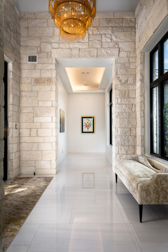 Home design - transitional home design idea in Austin