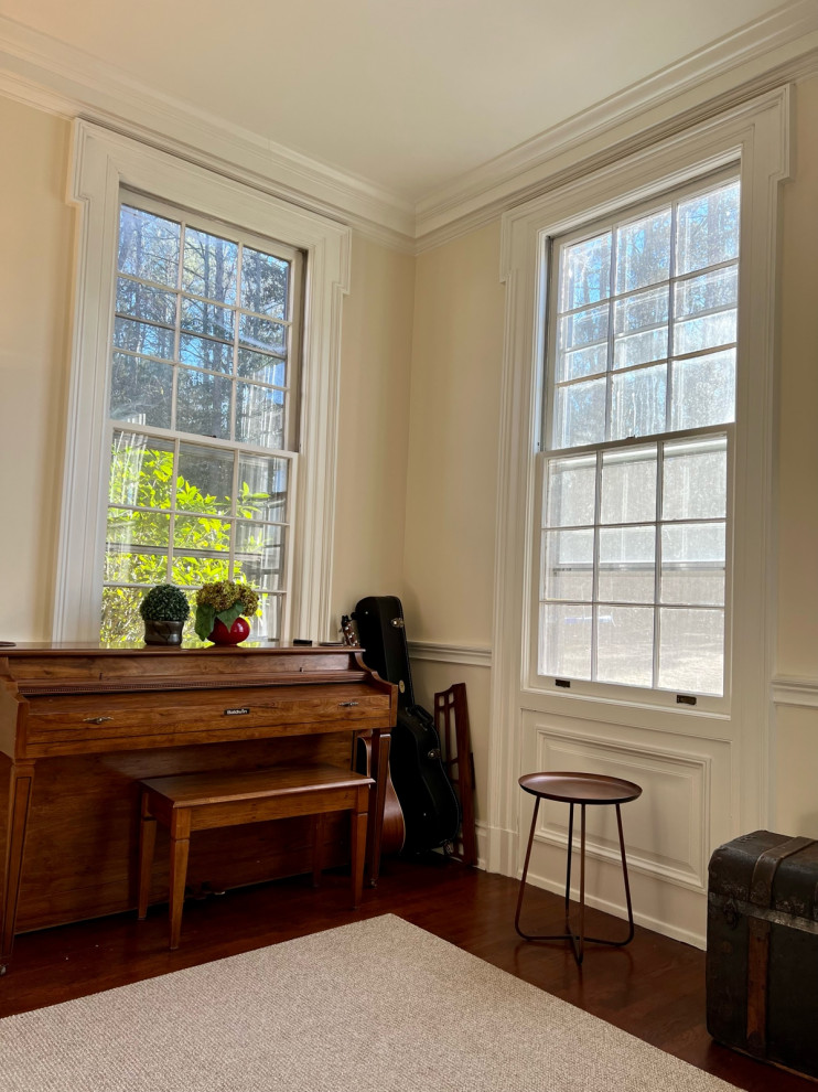 Curtains for windows with thick trim / crown molding