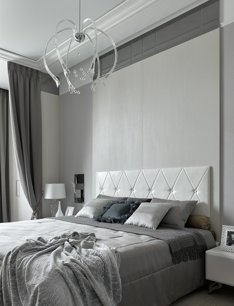 Черно-белая квартира с цветочной спальней