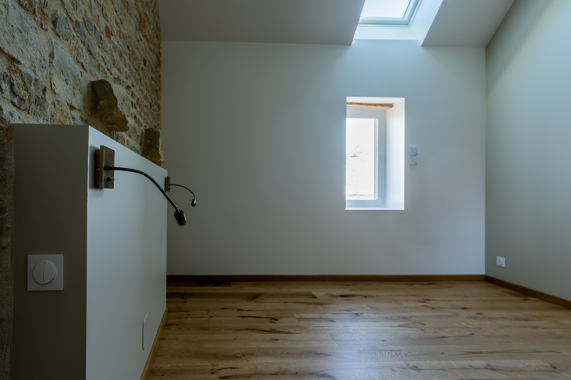 LA RENAISSANCE D'UN ATELIER A LA VUE EPOUSTOUFLANTE