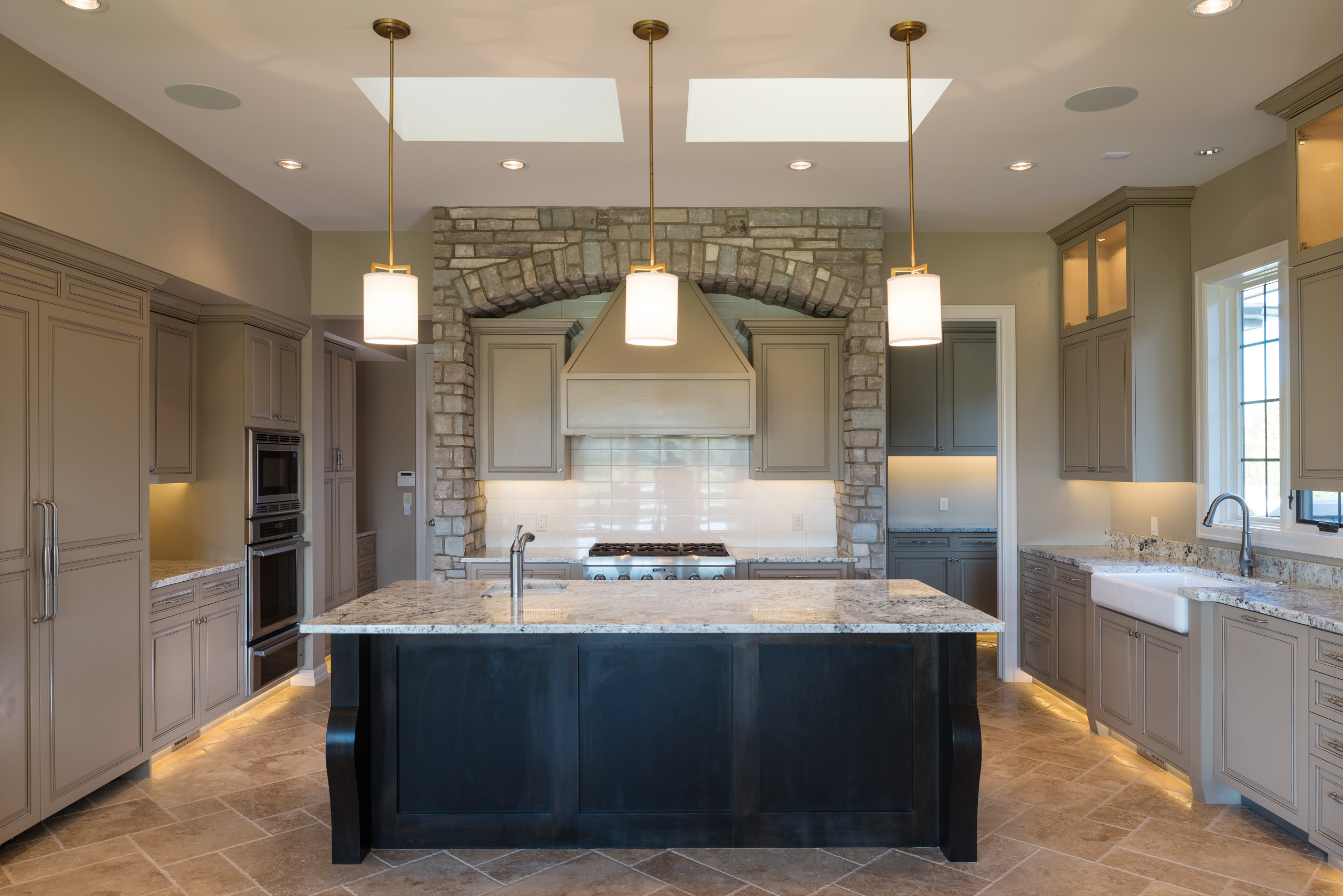 Transitiona/Craftsman Inspired Villa | Sterling Ridge Estates
