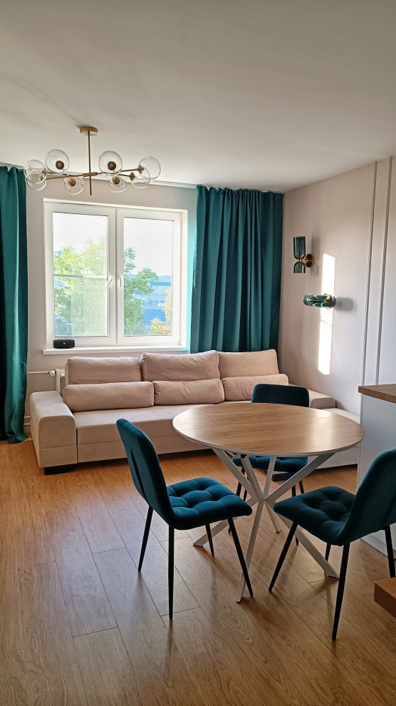 Колпино, квартира для семейной пары с маленькой принцессой