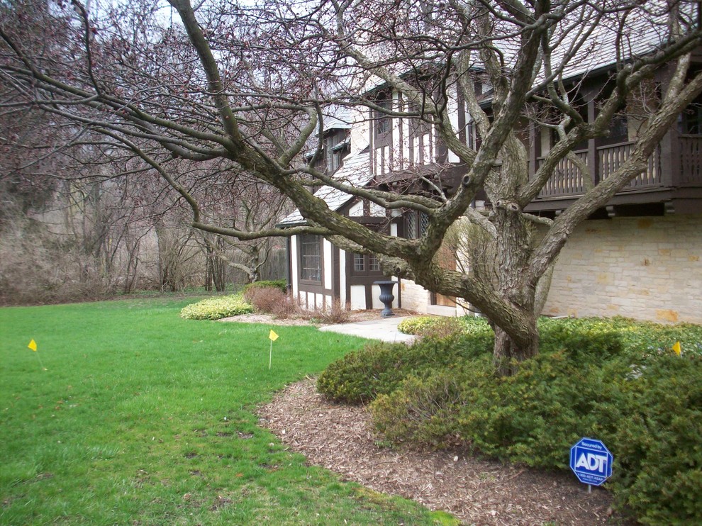 Traditional Landscape Renovation - Fox Point