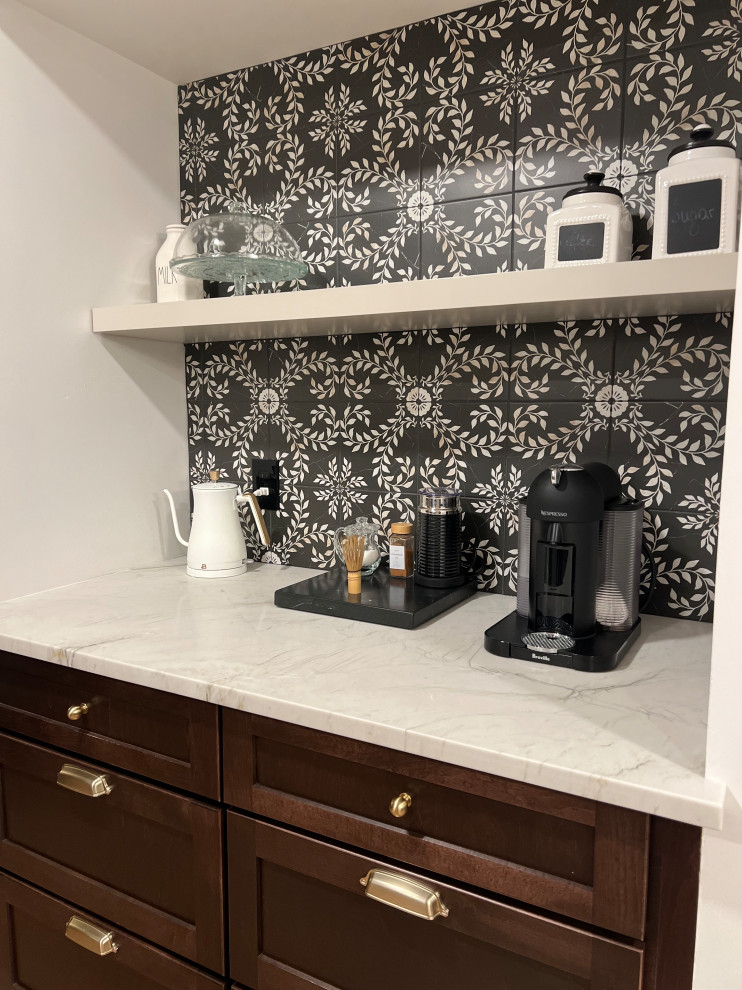 Vintage Modern Kitchen - Middle Island, NY