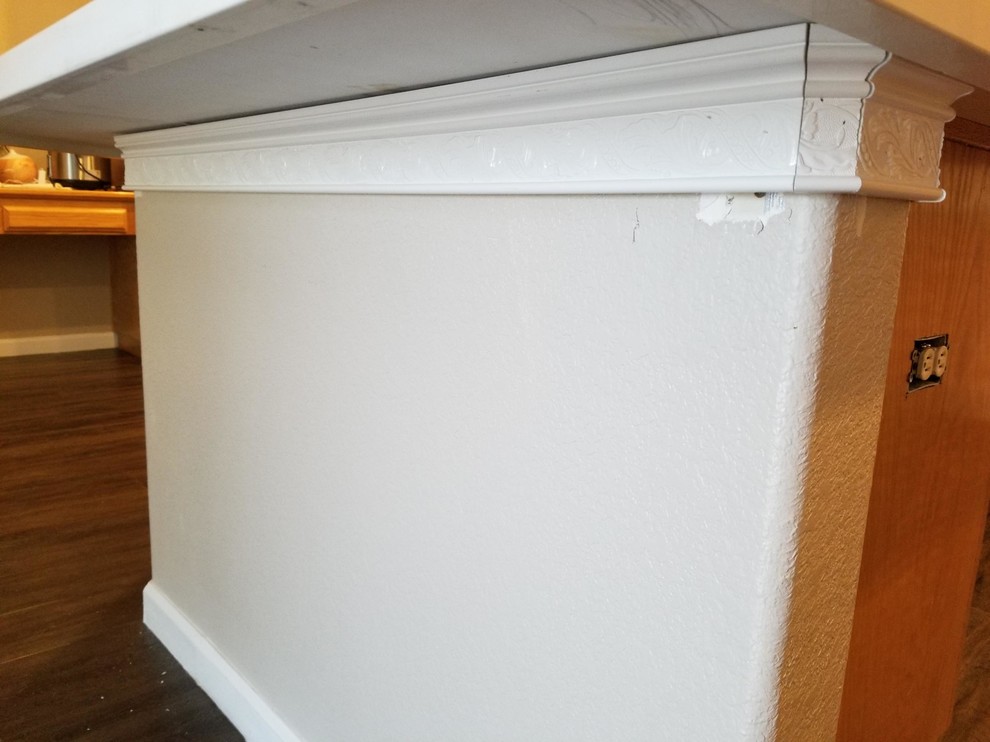 Gap between countertop and