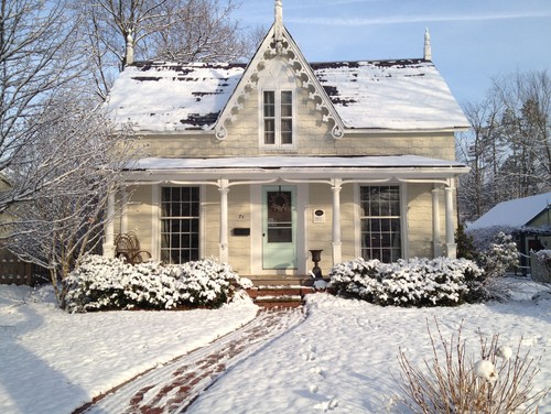 Gothic Paint Colors which 3 colors should i paint my 1831 gothic cottage? Gothic Paint Colors which 3 colors should i paint my 1831 gothic cottage?
