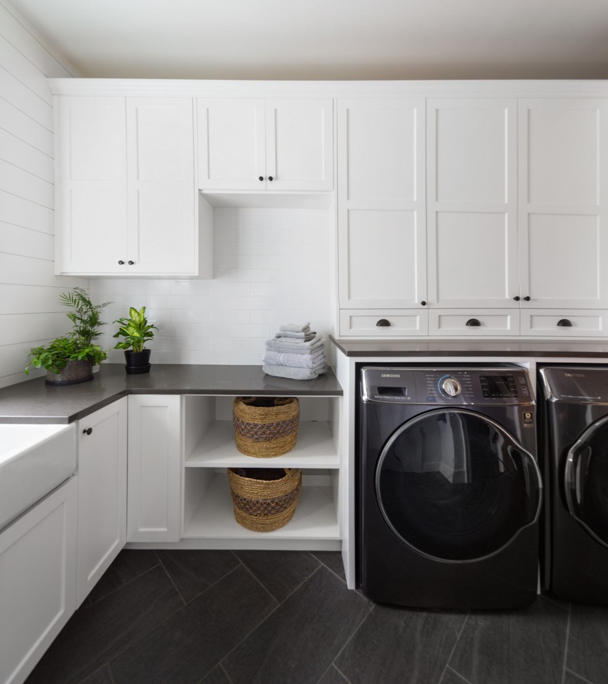 Designing the Perfect Laundry Room - Lewis & Weldon Custom Design Builder