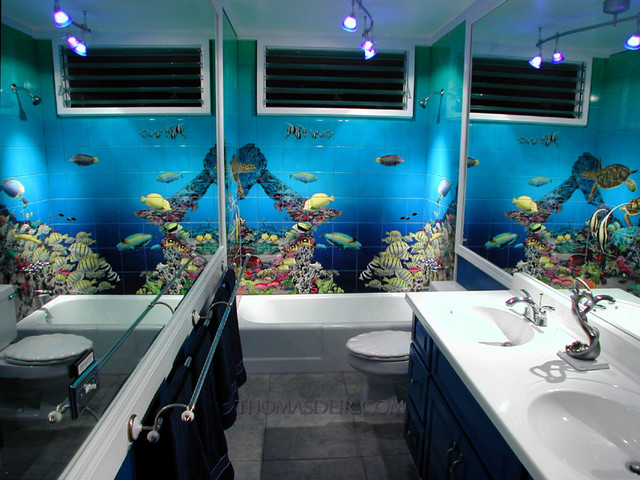 aquarium bathroom