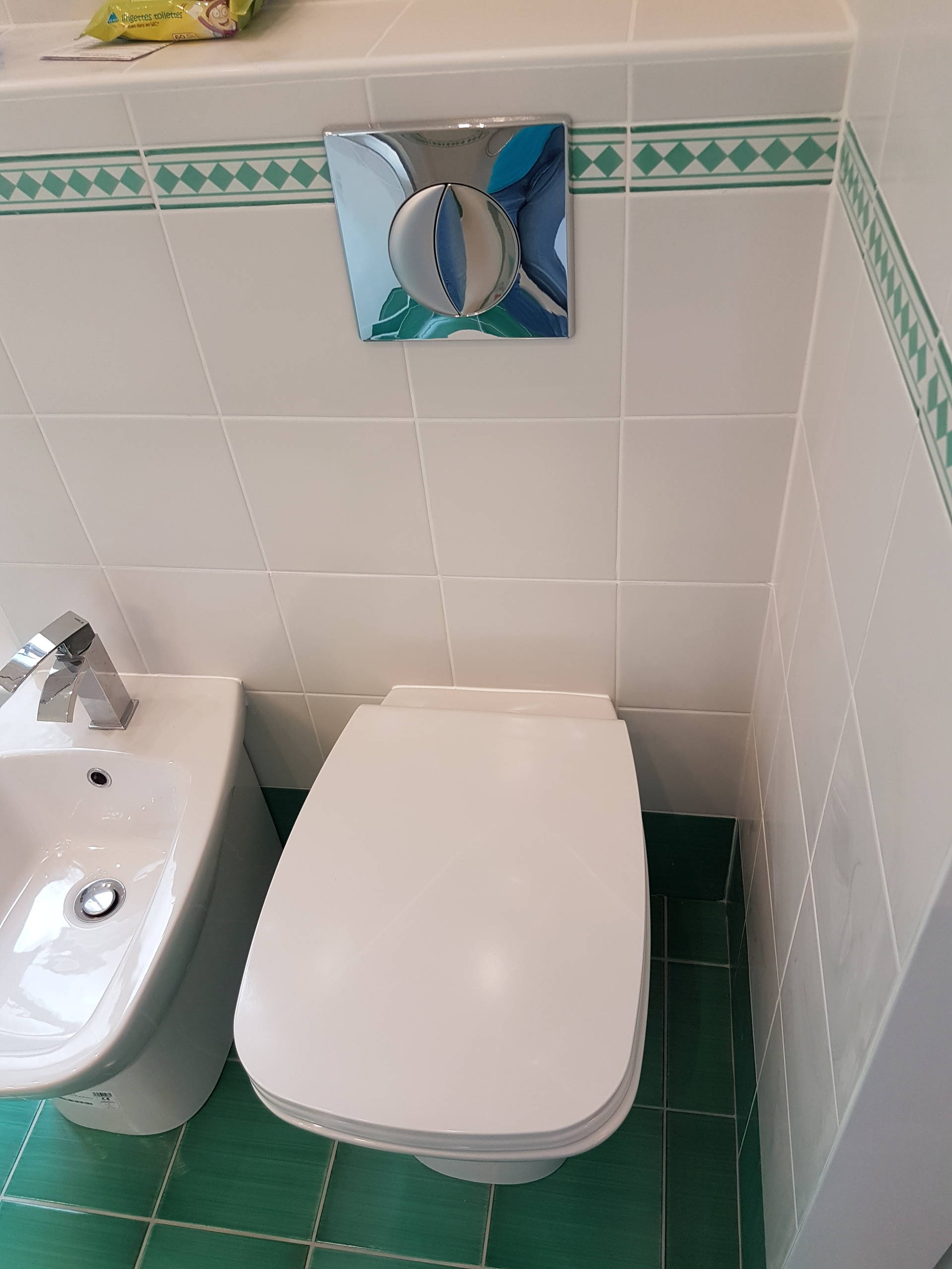 salle de bain av république