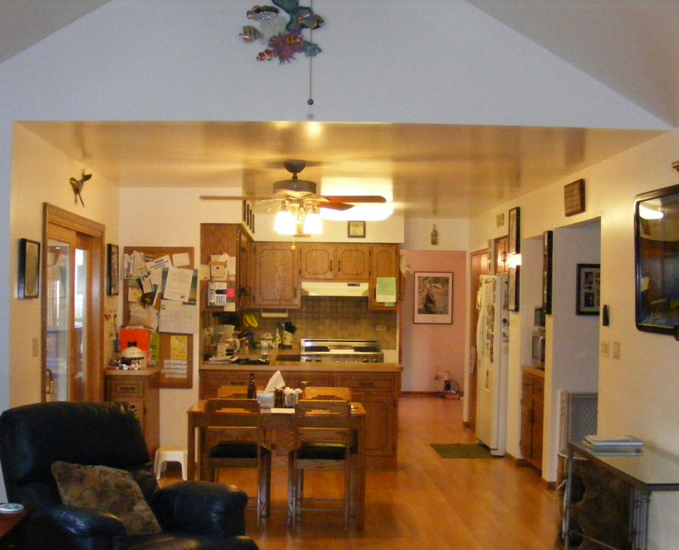 Traditional Kitchen Makeover - BEFORE