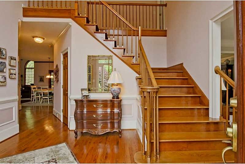 Wood Trim Paint White or Not?