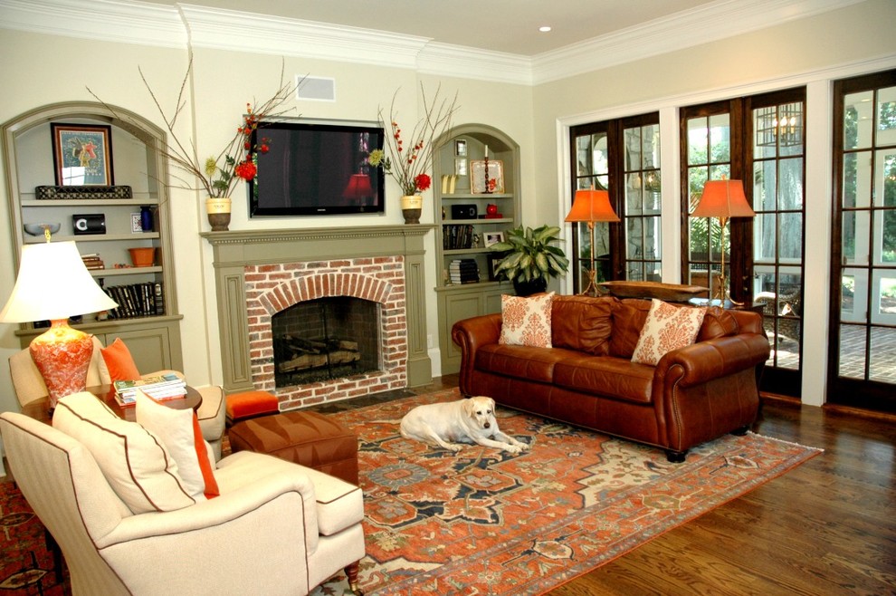 Traditional living room in Atlanta.