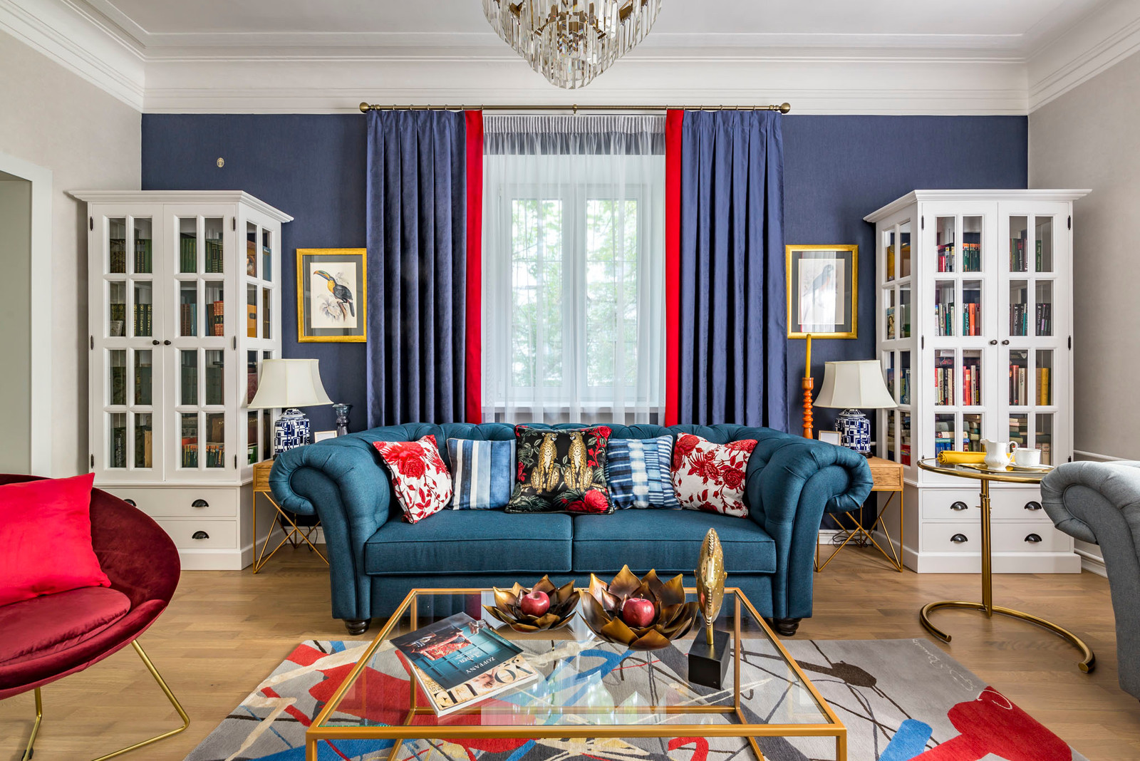 Квартира на набережной