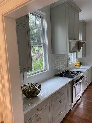 Custom Kitchen Old Village