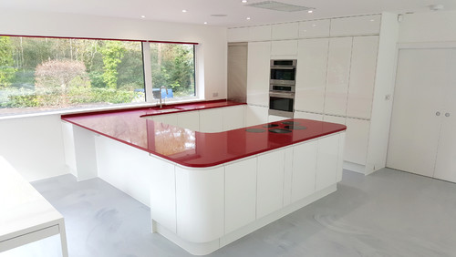 Bold, red countertops by Silestone