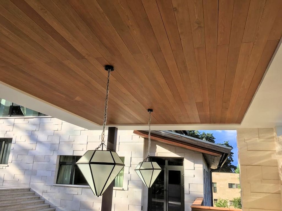 Навесы в поселке Бенилюкс