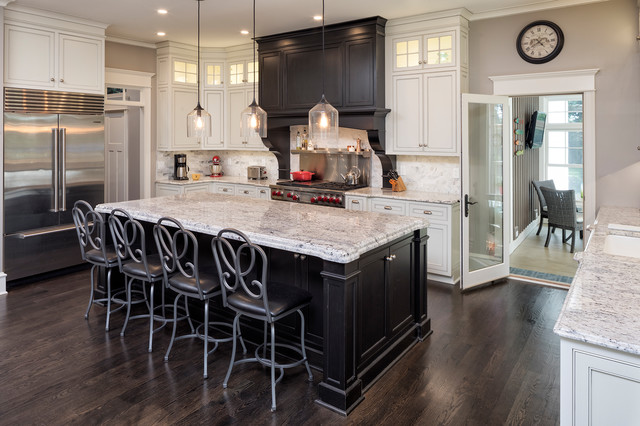 Interiors traditional-kitchen