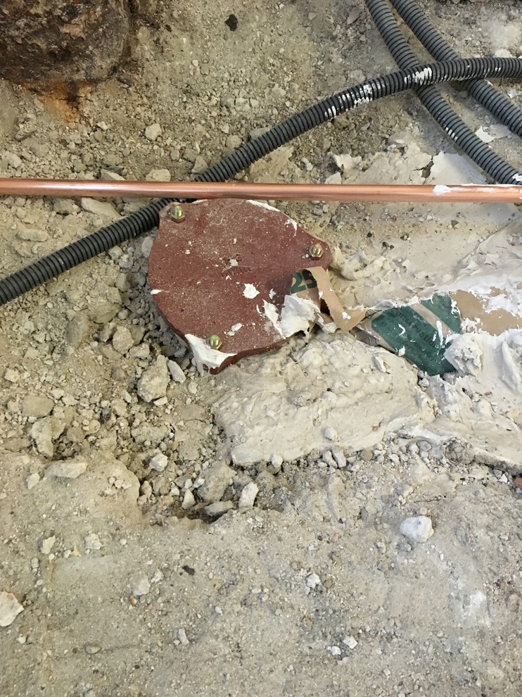 65 m2 / bld la chapelle PARIS